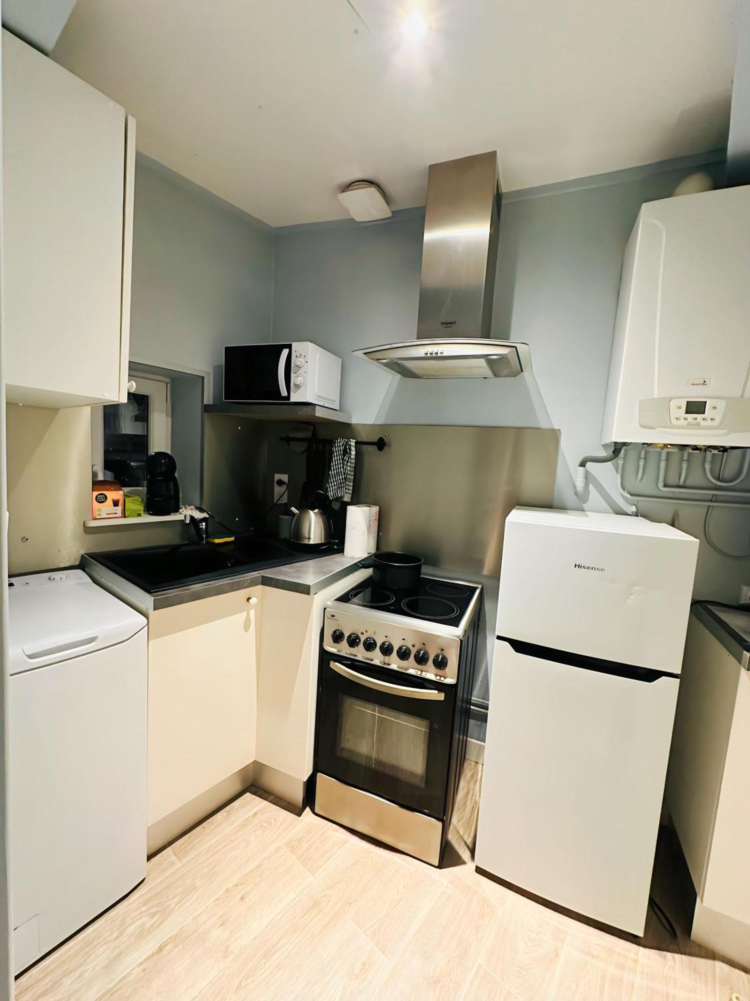 Apartamento Le Maconnais - Hyper Centre Macon - Parking Gratuit - A 600M De La Gare Exterior foto
